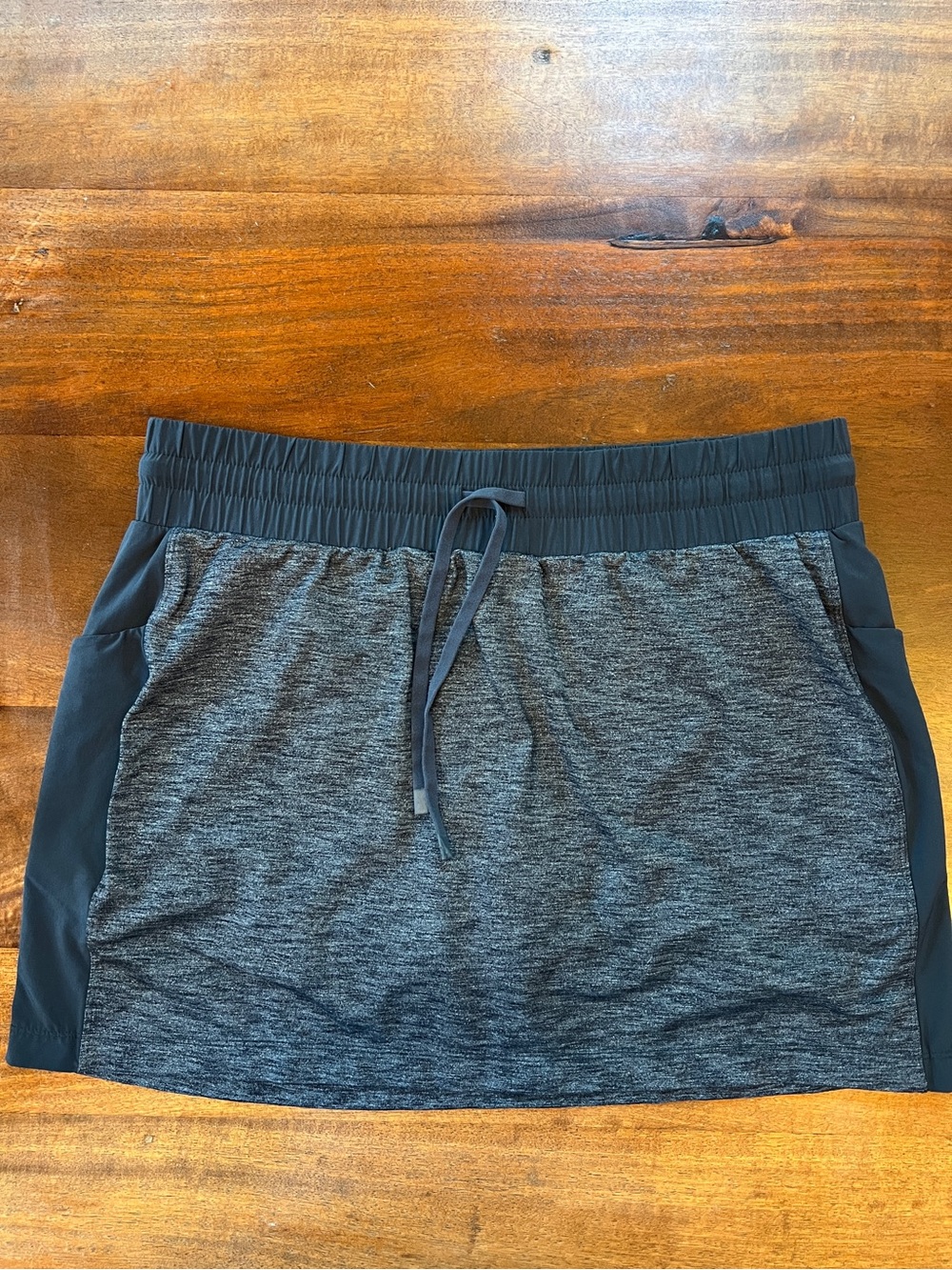 Athleta Women's Gray Lined Activewear Skort Size Large